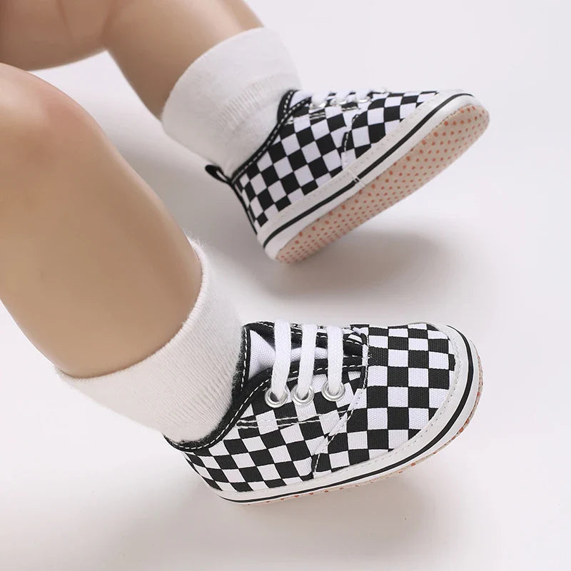 MST Checker – Tênis Infantil Xadrez Estilo Skate Unissex