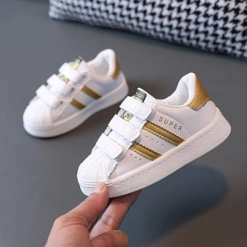 Urbaninho™ – Tênis Infantil Casual com Listras Modernas